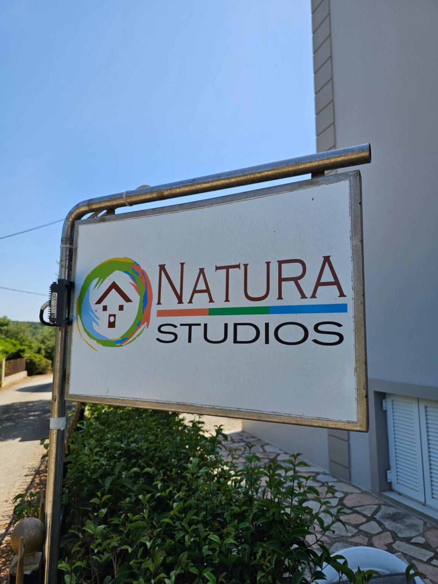 Natura Studios Antipata  Eksteriør billede